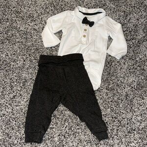 H&M 2 piece Baby boys Outfit Organic Cotton with little Bow Tie 2-4 months 0-3